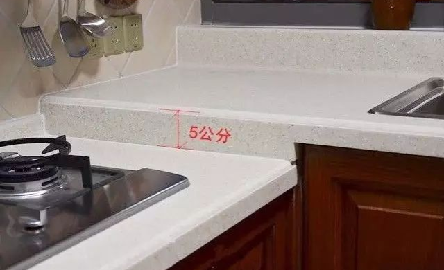 成都装修厨房水槽使用总是不如意没想到提高5公分一下就满意了