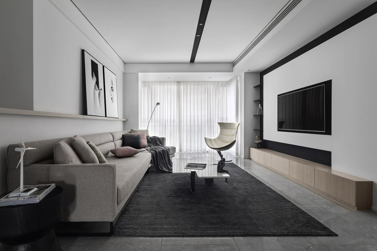 120㎡现代简约三居室，用黑白灰打造的三口温馨之家！